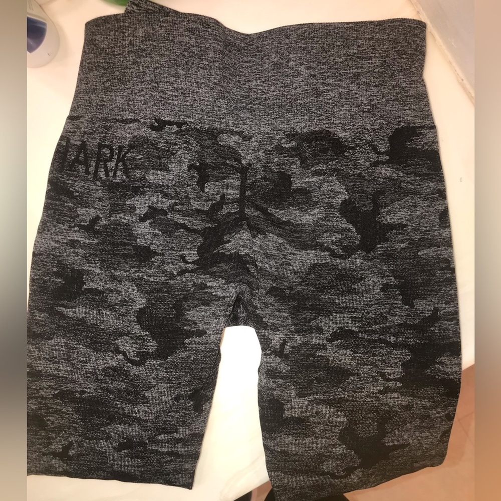 Gymshark Camo leggings